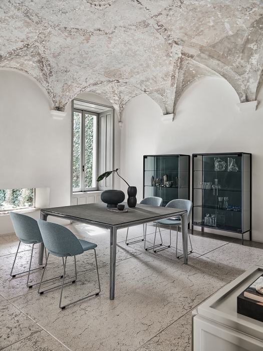 DUKE_56-69_M326_CR006A_POLO_34-66R_M326_TL010_AUDREY_15-53_M055_C1582